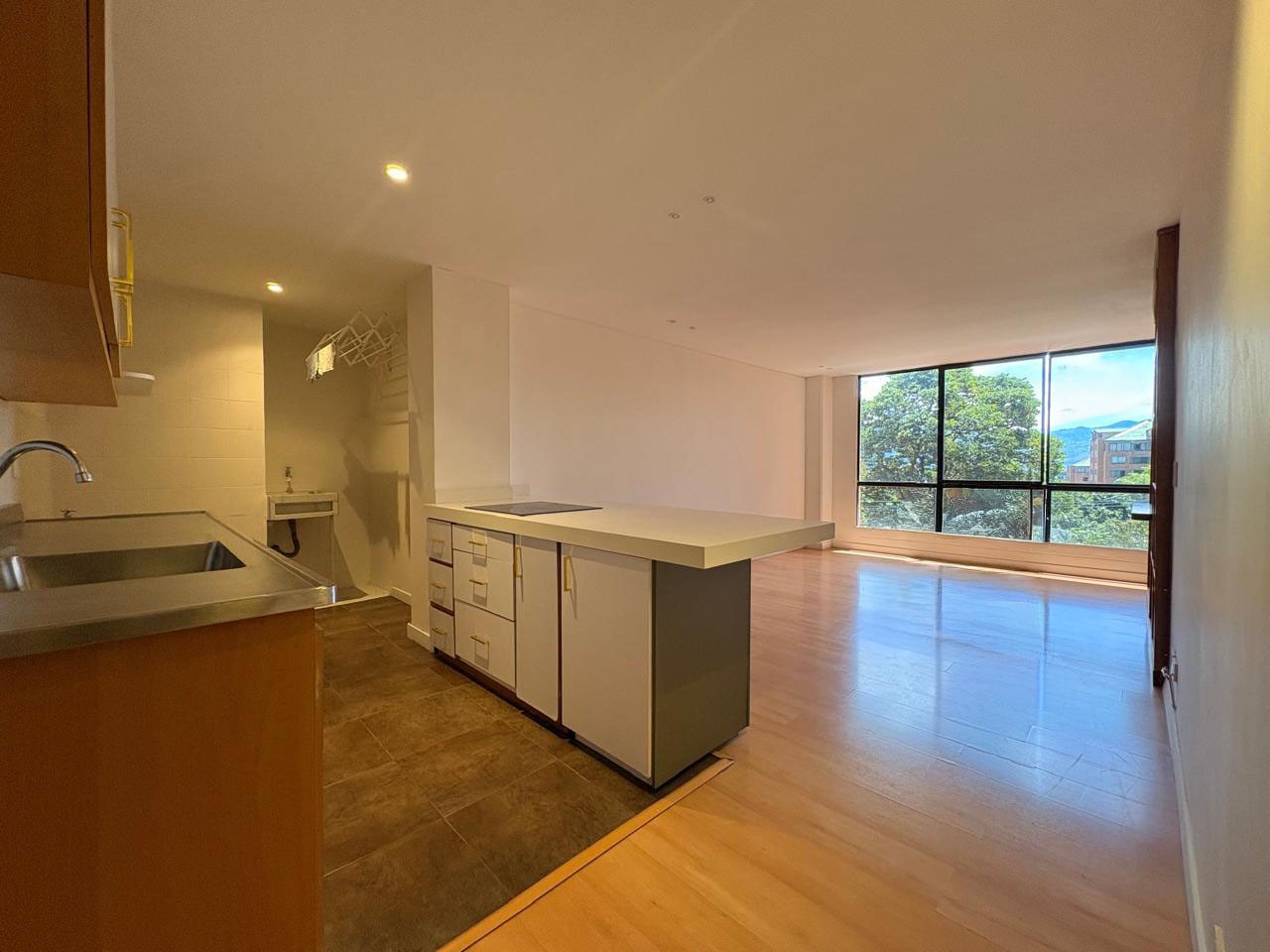 Apartamento en venta en El Poblado, Medellín · foto 4 de 12