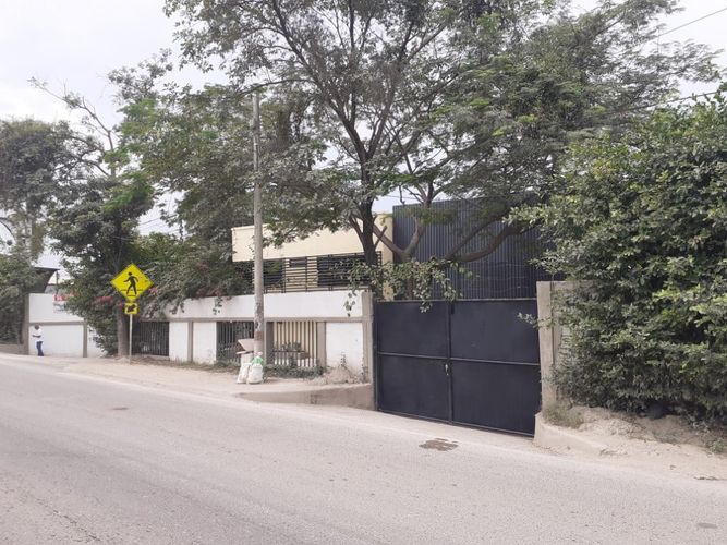 Bodega en arriendo en Albornoz, Cartagena, 933 m² · foto 2 de 12
