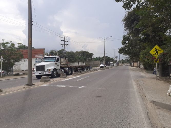 Bodega en arriendo en Albornoz, Cartagena, 933 m² · foto 4 de 12
