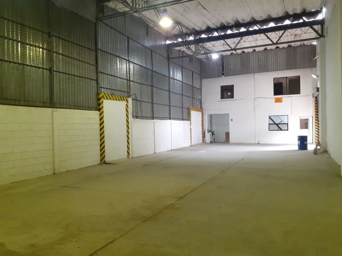 Bodega en arriendo en Albornoz, Cartagena, 933 m² · foto 9 de 12