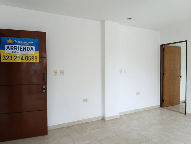 Oficina en arriendo en Centro, Montería, 45 m² · foto 2 de 12
