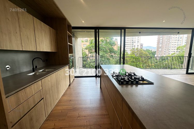 Apartamento de 3 alcobas en arriendo en Vizcaya, Medellín, 150 m² · foto 11 de 24