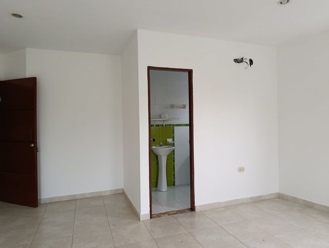 Oficina en arriendo en Centro, Montería, 289 m² · foto 3 de 12