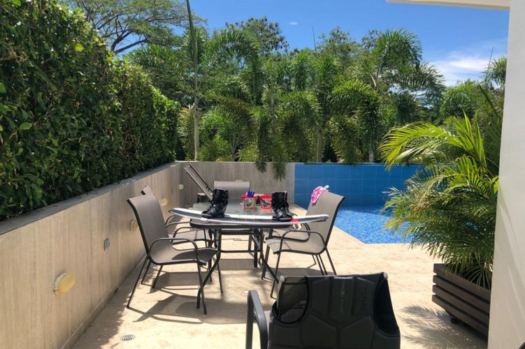 Casa de 6 alcobas en venta en Girardot, Girardot, 340 m² · foto 10 de 19