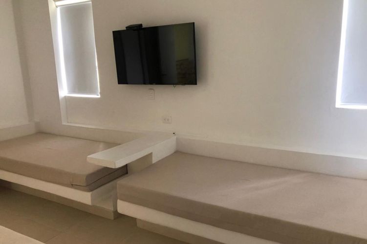 Casa de 6 alcobas en venta en Girardot, Girardot, 340 m² · foto 14 de 19