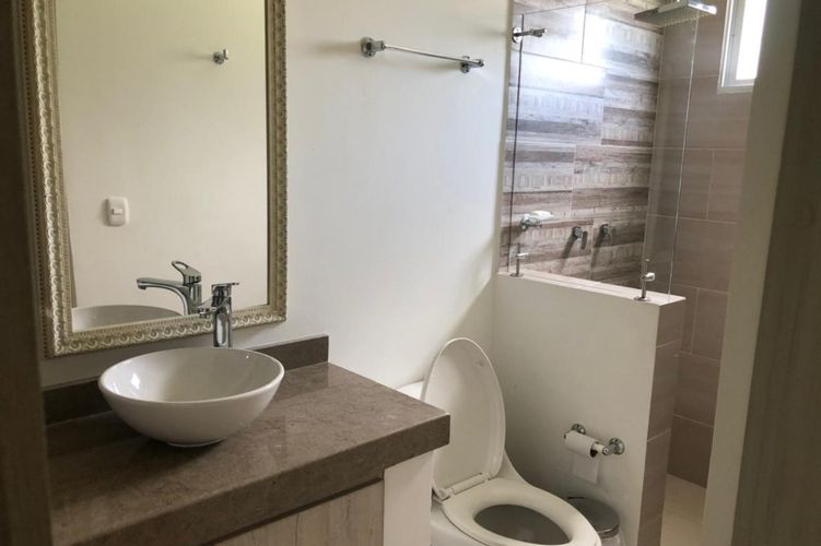 Casa de 6 alcobas en venta en Girardot, Girardot, 340 m² · foto 17 de 19