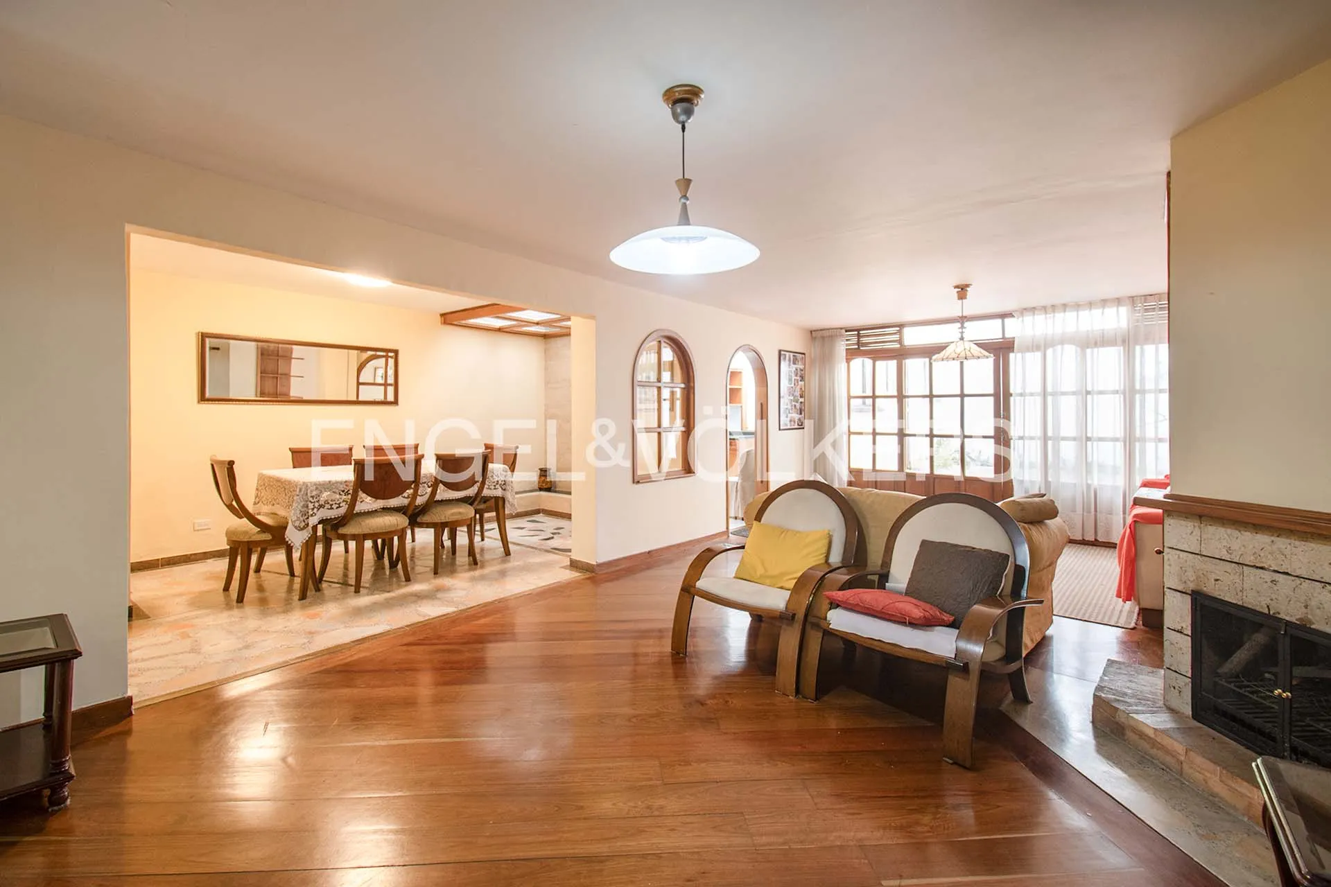 Casa en venta en Bella Suiza, Bogotá · foto 7 de 23