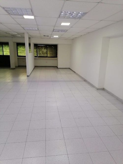 Local en arriendo en El Prado, Barranquilla, 800 m² · foto 5 de 8
