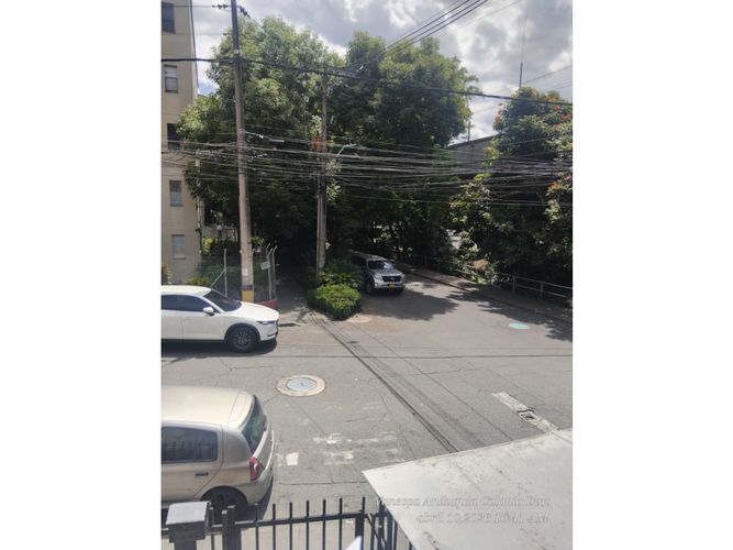 Casa de 7 alcobas en arriendo en Calasanz, Medellín, 90 m² · foto 7 de 24