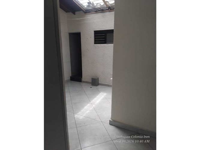 Casa de 7 alcobas en arriendo en Calasanz, Medellín, 90 m² · foto 22 de 24