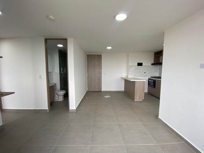 Apartamento de 2 alcobas en arriendo en Rionegro, 49 m² · foto 2 de 18