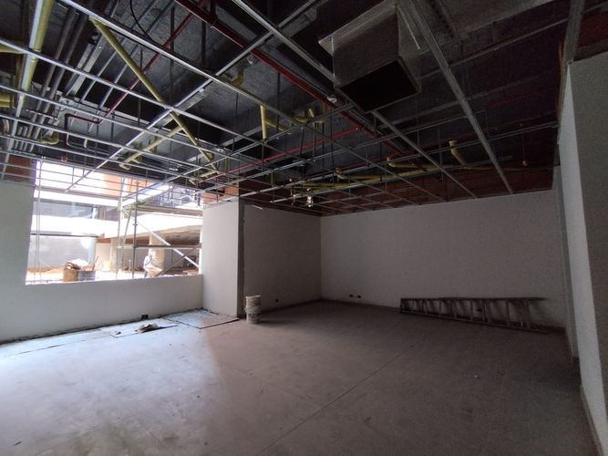 Oficina en arriendo en El Poblado, Medellín, 505 m² · foto 13 de 17