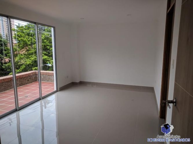 Apartamento de 3 alcobas en venta en La Florida, Medellín, 147 m² · foto 6 de 15