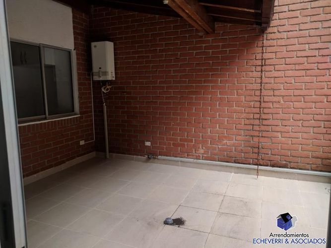 Apartamento de 3 alcobas en venta en La Florida, Medellín, 147 m² · foto 7 de 15