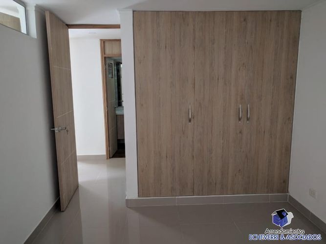 Apartamento de 3 alcobas en venta en La Florida, Medellín, 147 m² · foto 15 de 15