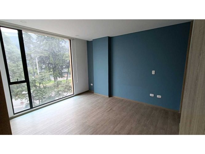 Apartamento de 2 alcobas en venta en Rincon Del Chico, Bogotá, 89 m² · foto 6 de 13