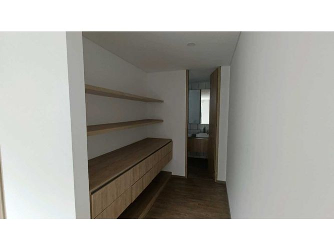 Apartamento de 2 alcobas en venta en Rincon Del Chico, Bogotá, 89 m² · foto 11 de 13