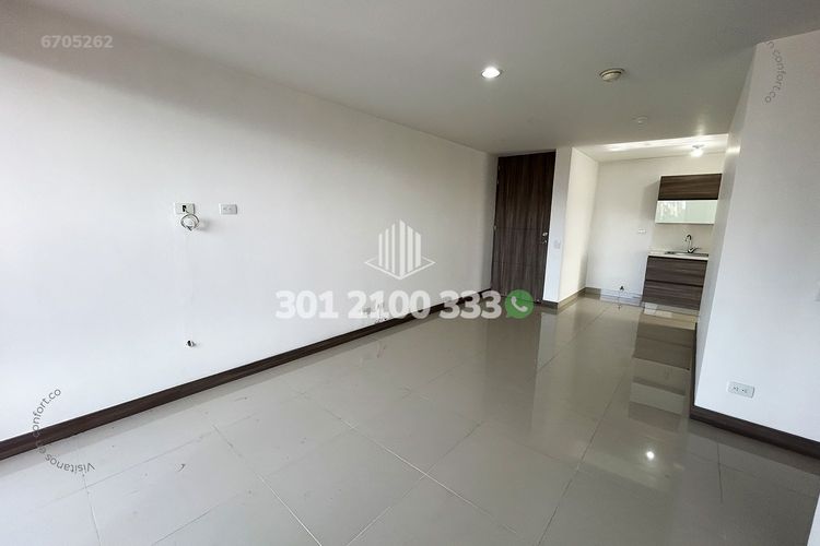 Apartamento de 2 alcobas en arriendo en Loma Del Esmeraldal, Envigado, 70 m² · foto 2 de 24