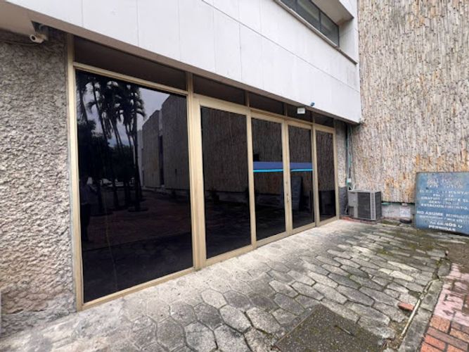 Local en arriendo en La Esmeralda, Itagüí, 130 m² · foto 2 de 9