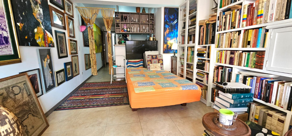 Apartaestudio for sale in La pilarica, Medellín 2