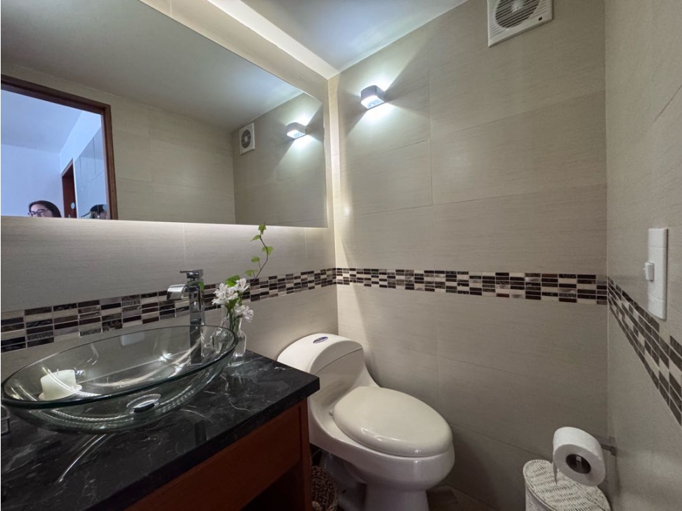 Apartamento en venta en Los Rosales, Bogotá · foto 7 de 23