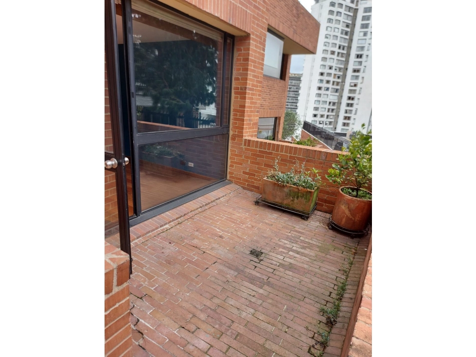 Apartamento en venta en Los Rosales, Bogotá · foto 15 de 23