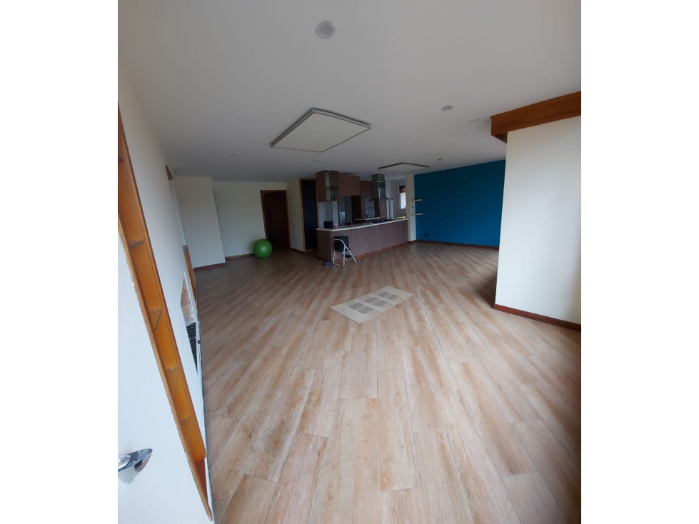 Apartamento en venta en Los Rosales, Bogotá · foto 19 de 23