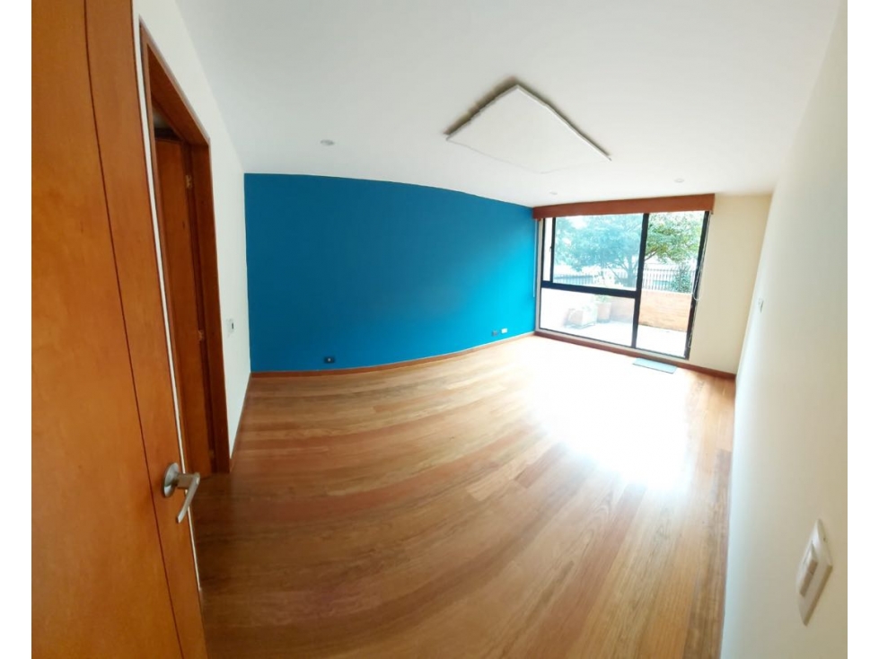 Apartamento en venta en Los Rosales, Bogotá · foto 22 de 23