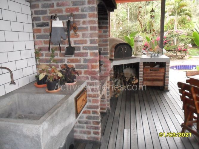Casa de 4 alcobas en venta en Machado, Copacabana · foto 4 de 19