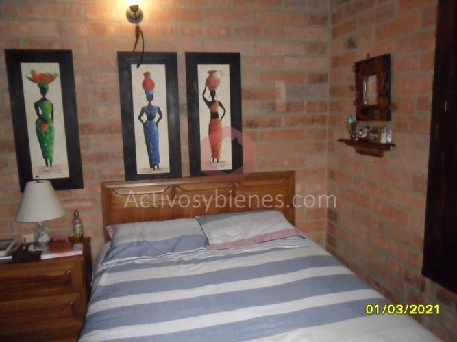 Casa de 4 alcobas en venta en Machado, Copacabana · foto 17 de 19