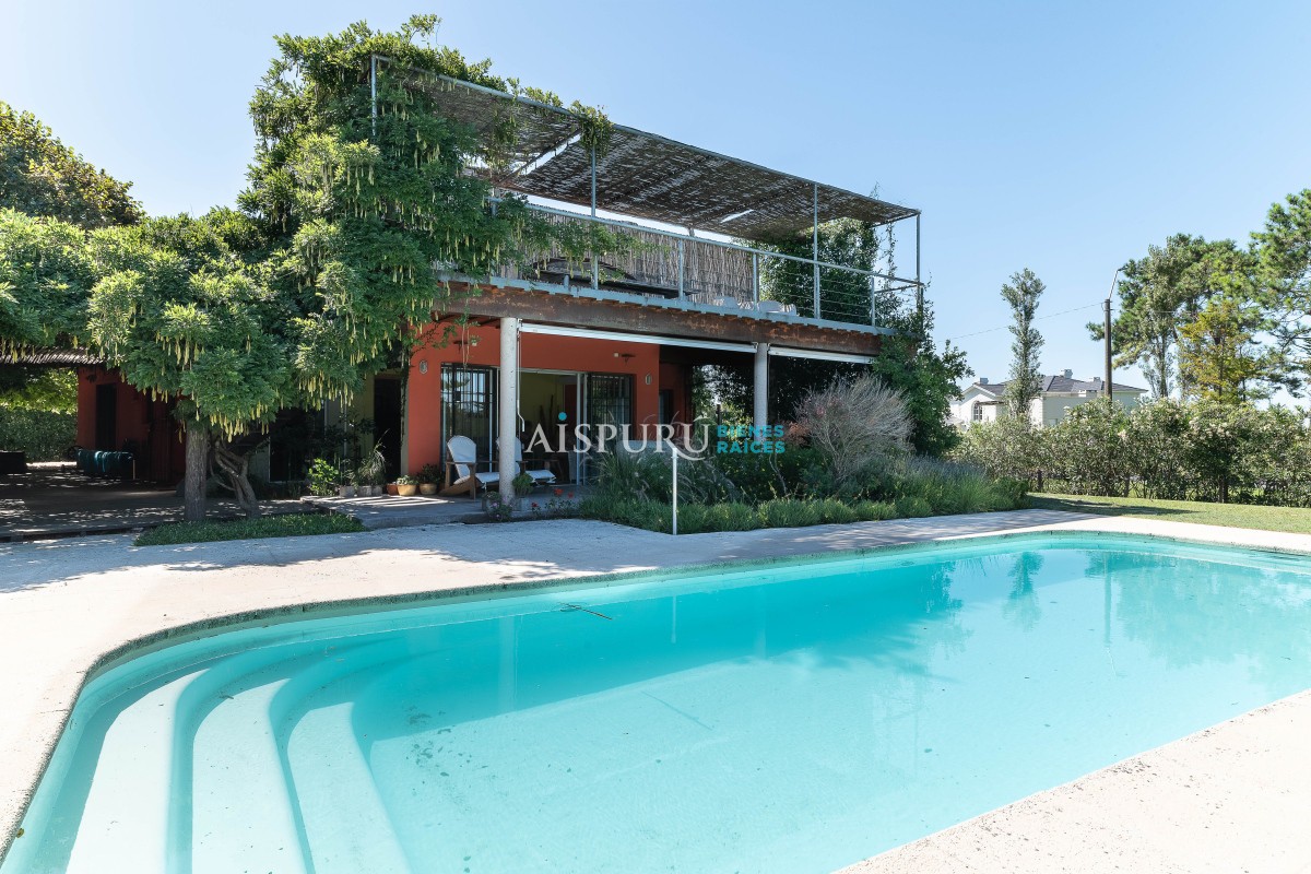 Casa en Alquiler Anual en Pinares - Punta del Este