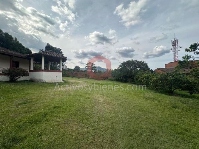 Casa de 6 alcobas en venta en La Aldea, La Estrella · foto 22 de 23