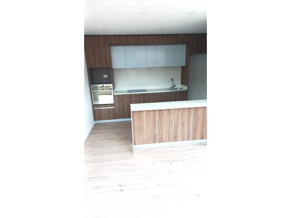 Apartamento en venta en Sotileza, Bogotá · foto 3 de 9