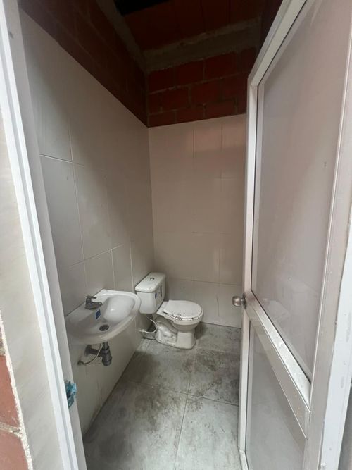 Bodega en arriendo en Cencar- Yumbo, Yumbo, 420 m² · foto 11 de 12