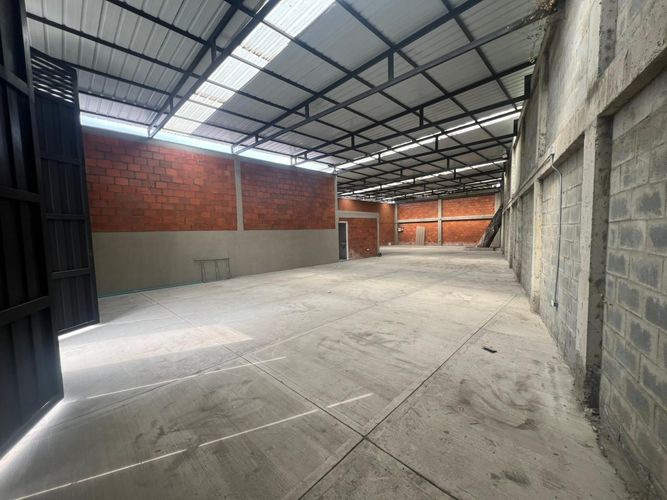 Bodega en arriendo en Cencar- Yumbo, Yumbo, 420 m² · foto 12 de 12
