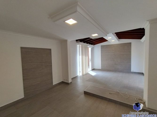 Apartamento de 3 alcobas en venta en Colasania, Medellín, 157 m² · foto 4 de 15