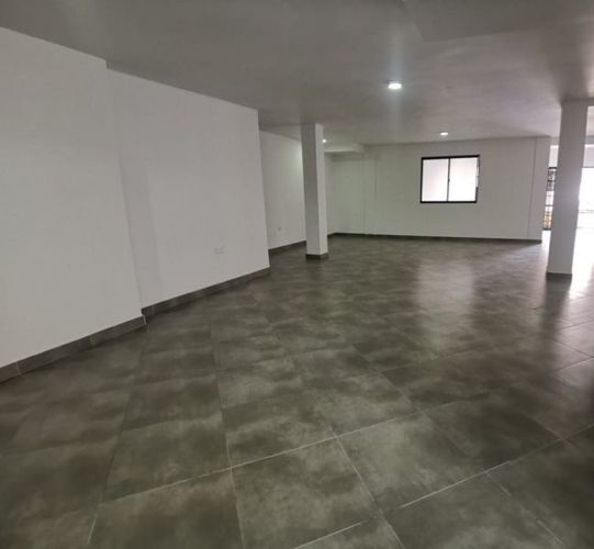 Local en arriendo en Loma Del Chocho, Envigado, 180 m² · foto 3 de 15