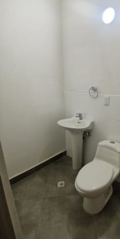 Local en arriendo en Loma Del Chocho, Envigado, 180 m² · foto 13 de 15