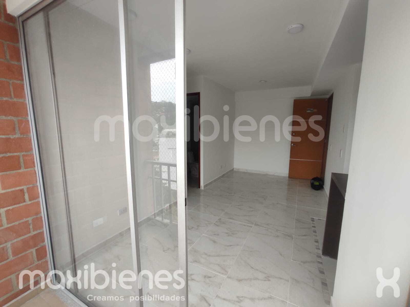 Apartamento en venta en Caqueta, La Estrella · foto 3 de 12