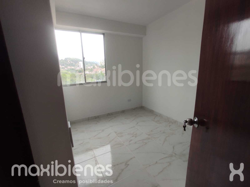 Apartamento en venta en Caqueta, La Estrella · foto 6 de 12
