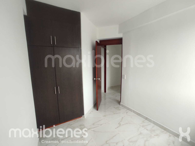 Apartamento en venta en Caqueta, La Estrella · foto 7 de 12