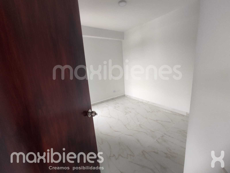 Apartamento en venta en Caqueta, La Estrella · foto 8 de 12