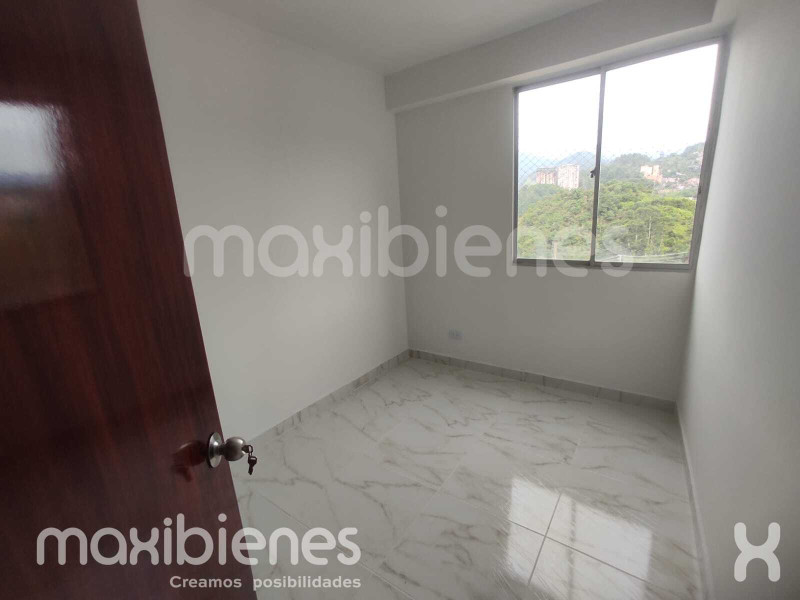 Apartamento en venta en Caqueta, La Estrella · foto 10 de 12