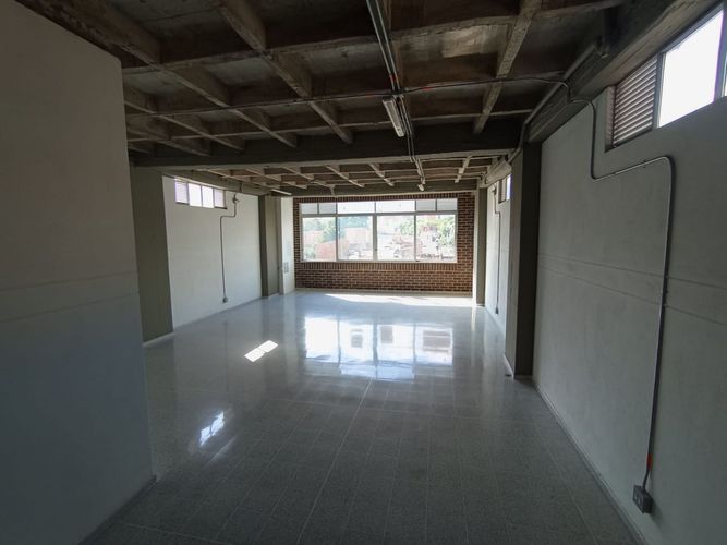 Bodega en arriendo en Belén, Medellín, 190 m² · foto 9 de 11