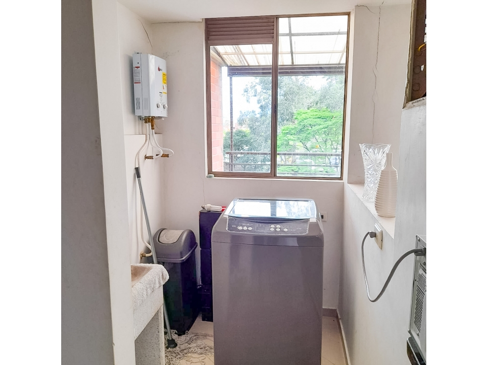 Apartamento en arriendo en Las Palmas, Medellín · foto 6 de 11