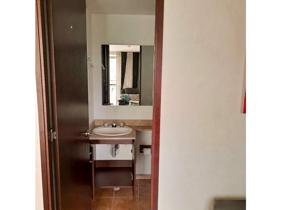 Apartamento en arriendo en Las Palmas, Medellín · foto 10 de 11