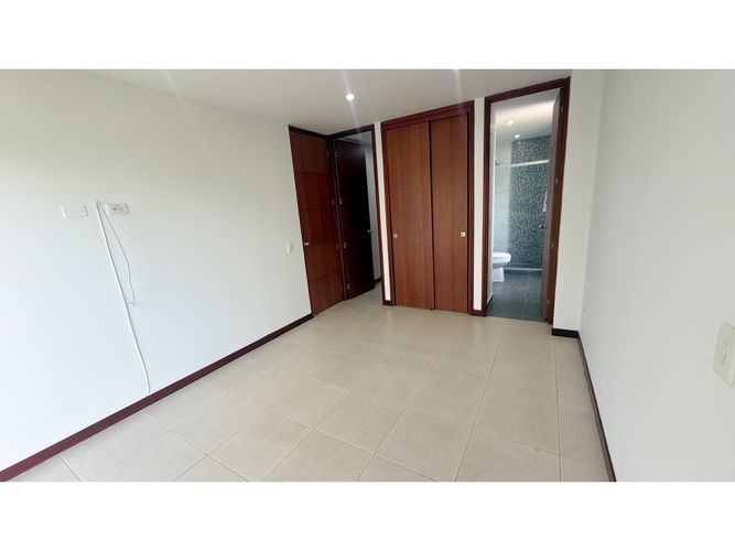 Apartamento de 3 alcobas en venta en Zuñiga, Envigado, 128 m² · foto 9 de 14
