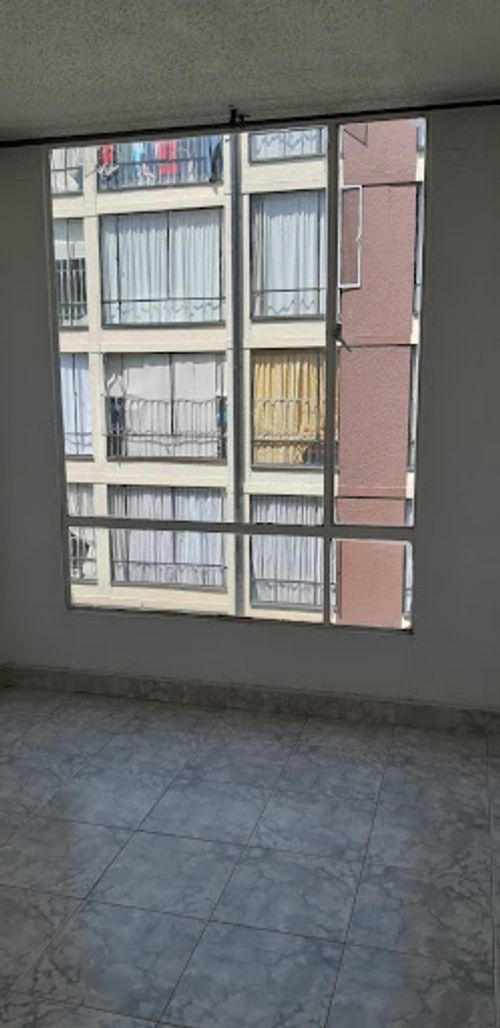 Apartamento de 3 alcobas en venta en Tibabuyes, Bogotá, 51 m² · foto 4 de 24