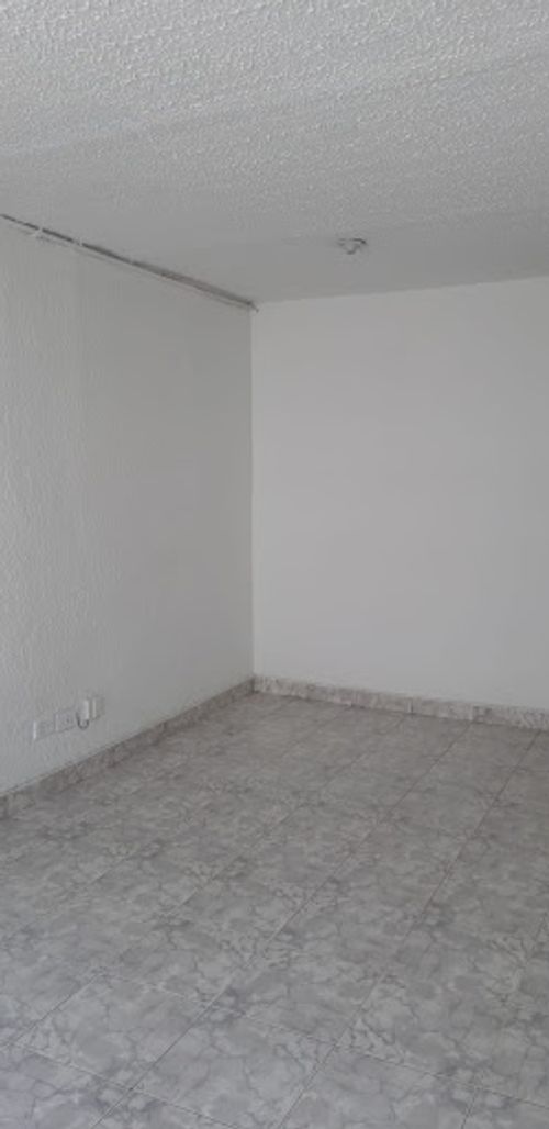 Apartamento de 3 alcobas en venta en Tibabuyes, Bogotá, 51 m² · foto 13 de 24
