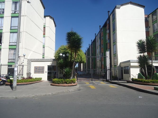 Apartamento de 3 alcobas en venta en Tibabuyes, Bogotá, 51 m² · foto 21 de 24